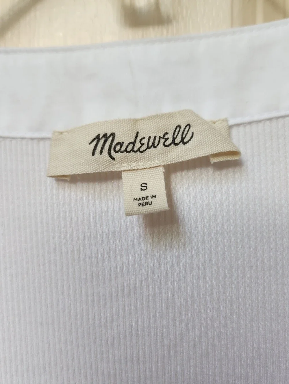 Madewell White V-Neck Puff-Sleeve Popover - Picture 2 of 10